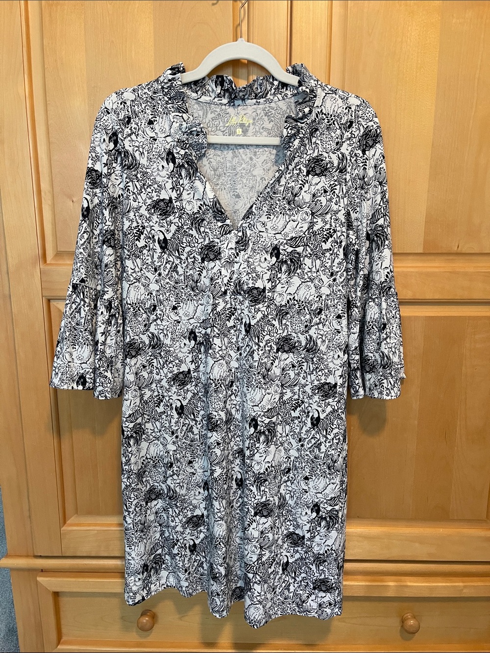 Lilly Pulitzer Black & White Floral V-Neck Women's Dress